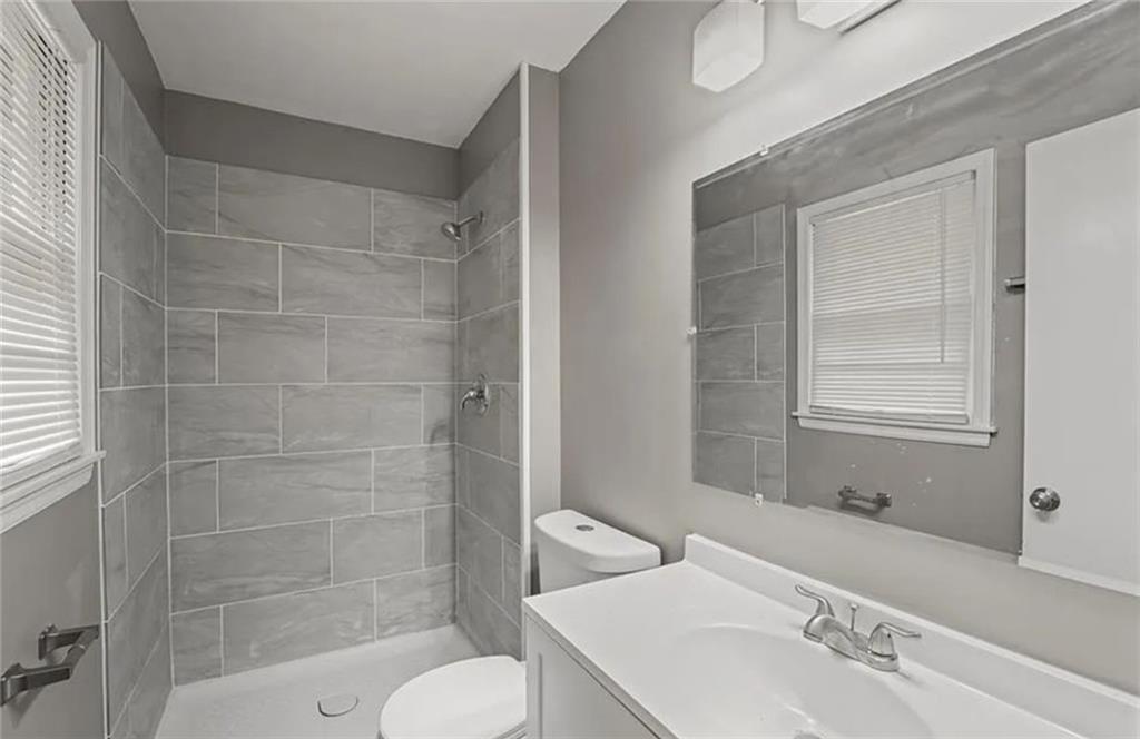 Homes for Sale in Kansas City, MO 64152 | 7640 NW Milrey Drive