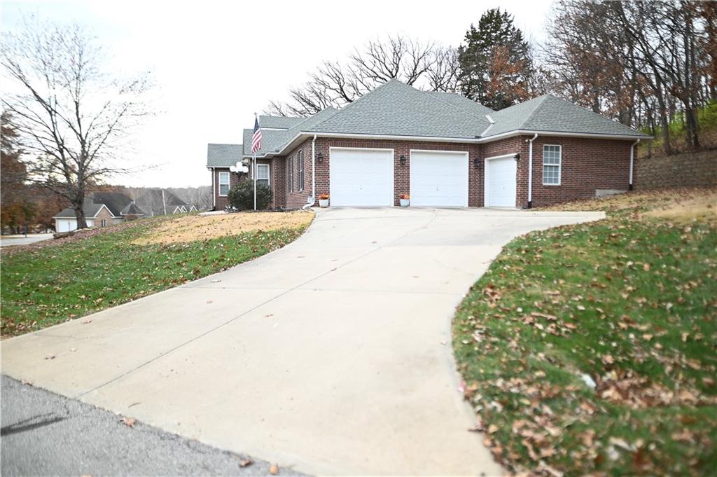 Homes for Sale in Kansas City, MO 64152 | 15102 NW 72nd Street