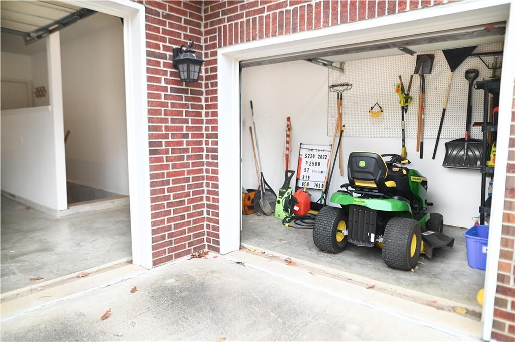 Homes for Sale in Kansas City, MO 64152 | 15102 NW 72nd Street