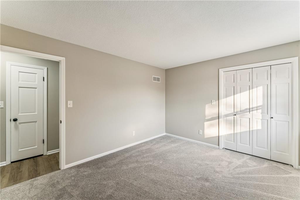 Homes for Sale in Platte City, MO 64079 | 29  Hillcrest Drive