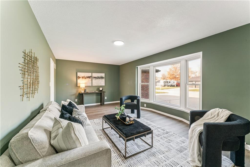 Homes for Sale in Platte City, MO 64079 | 29  Hillcrest Drive