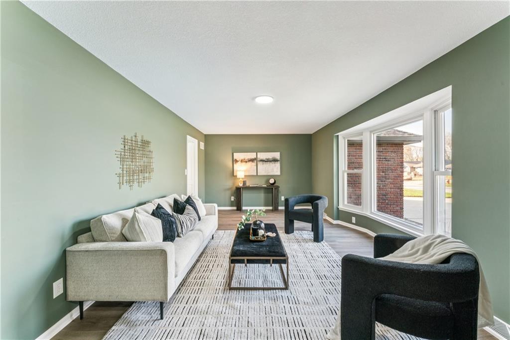 Homes for Sale in Platte City, MO 64079 | 29  Hillcrest Drive