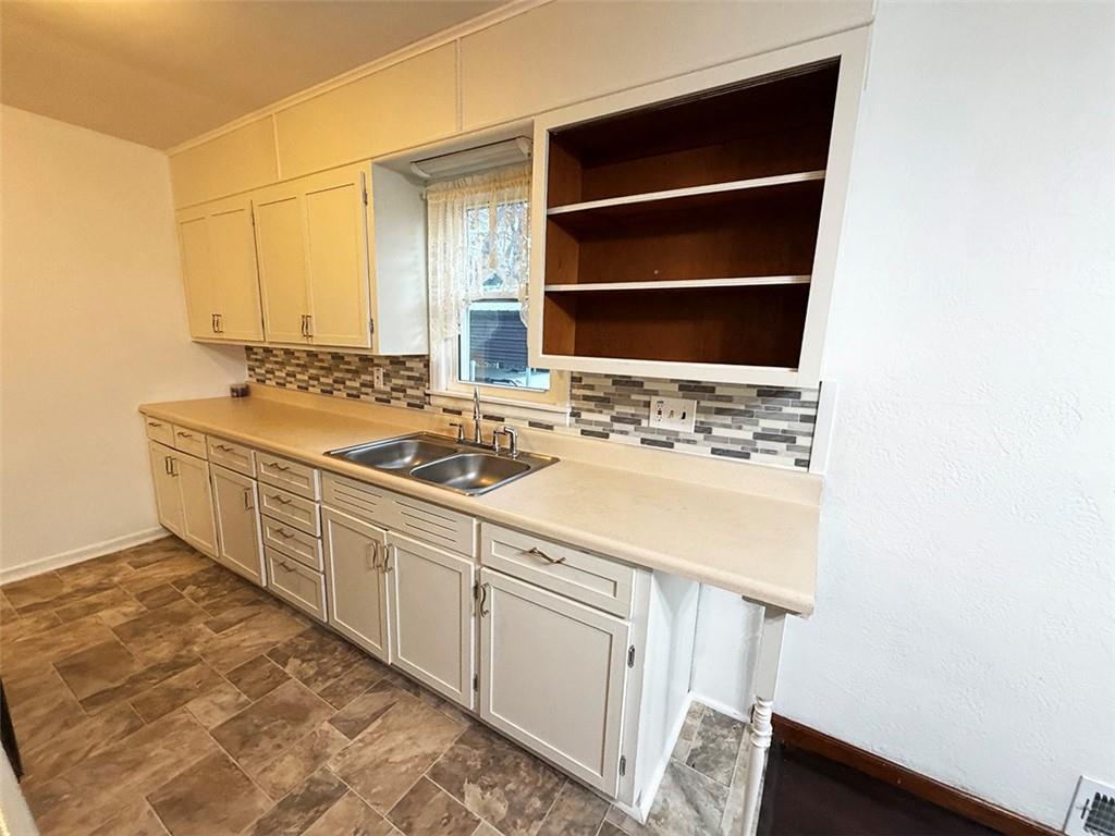 Homes for Sale in Kansas City, MO 64117 | 4603 NE 47th Terrace