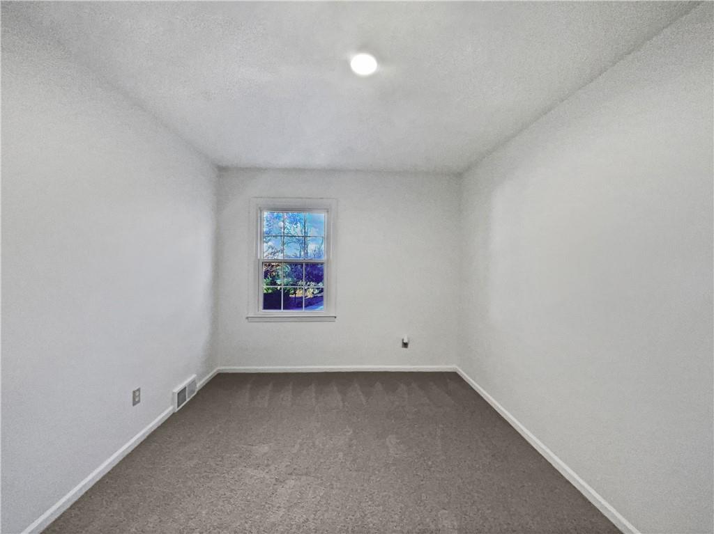 Homes for Sale in Kansas City, MO 64151 | 7821 N Overland Drive