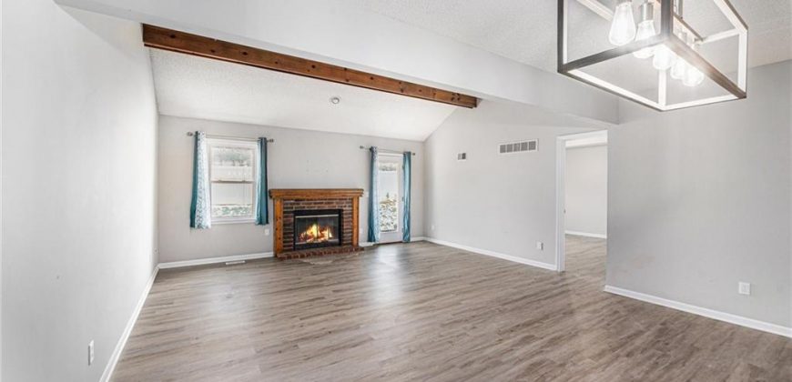 Homes for Sale in Gladstone, MO 64118 | 7123 N Brooklyn Avenue