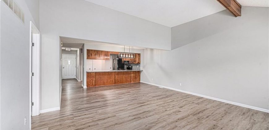 Homes for Sale in Gladstone, MO 64118 | 7123 N Brooklyn Avenue