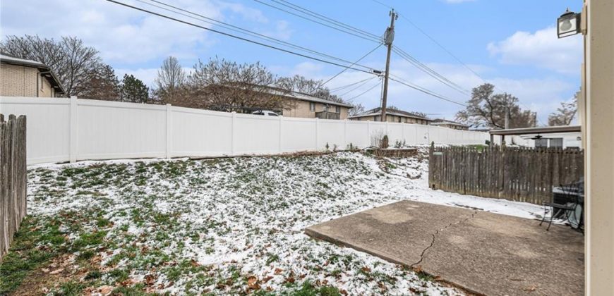 Homes for Sale in Gladstone, MO 64118 | 7123 N Brooklyn Avenue