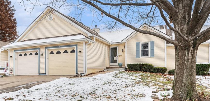 Homes for Sale in Gladstone, MO 64118 | 7123 N Brooklyn Avenue