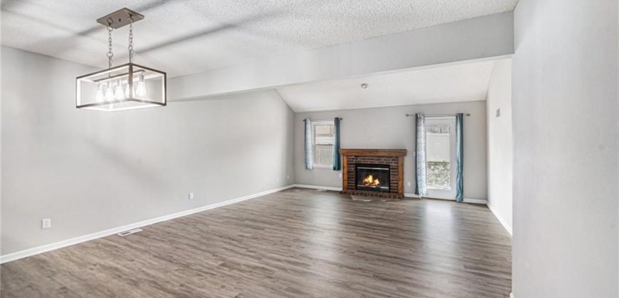 Homes for Sale in Gladstone, MO 64118 | 7123 N Brooklyn Avenue