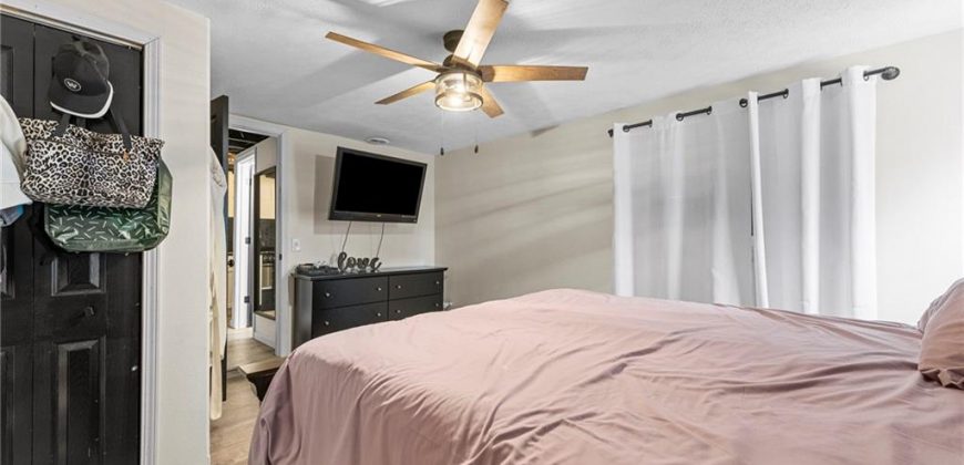 Homes for Sale in Kansas City, MO 64151 | 5812 NW PARKDALE Circle