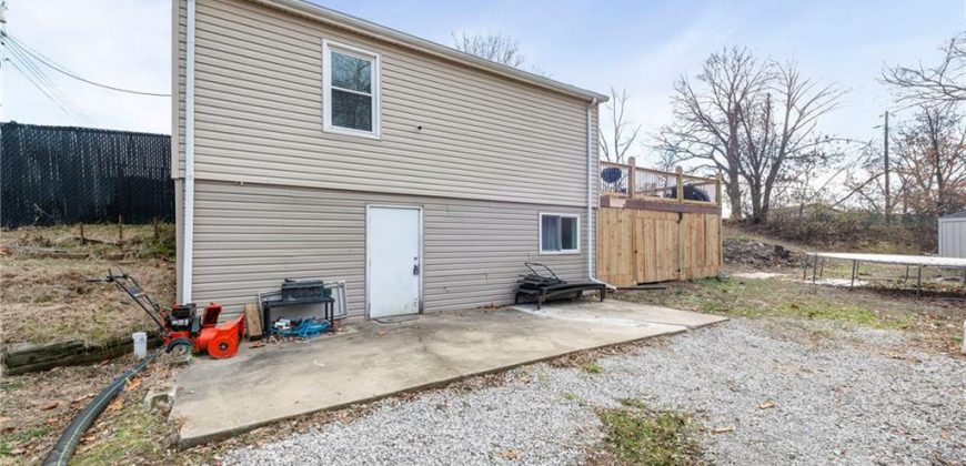 Homes for Sale in Kansas City, MO 64151 | 5812 NW PARKDALE Circle