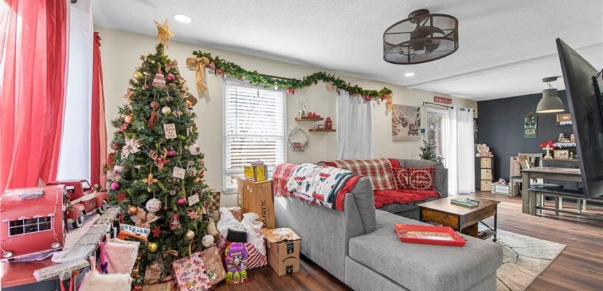 Homes for Sale in Kansas City, MO 64151 | 5812 NW PARKDALE Circle