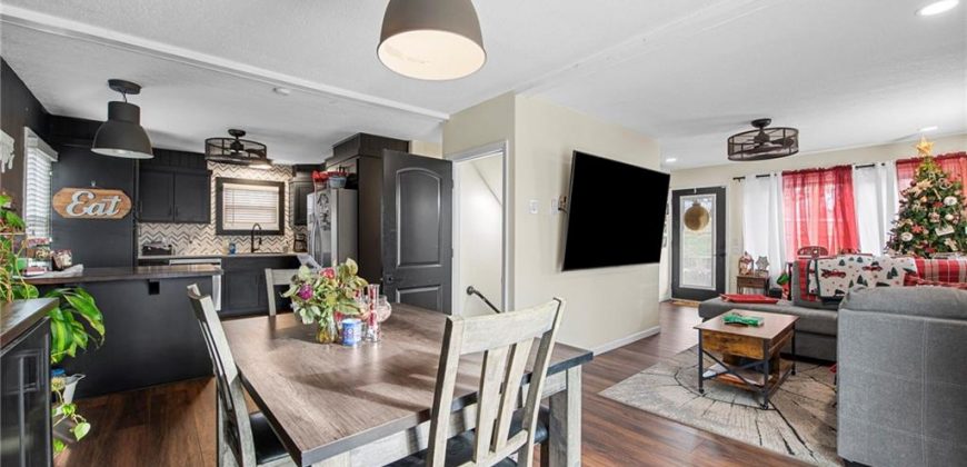 Homes for Sale in Kansas City, MO 64151 | 5812 NW PARKDALE Circle