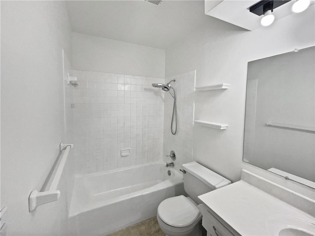 Homes for Sale in Kansas City, MO 64152 | 8700 NW 81st Terrace