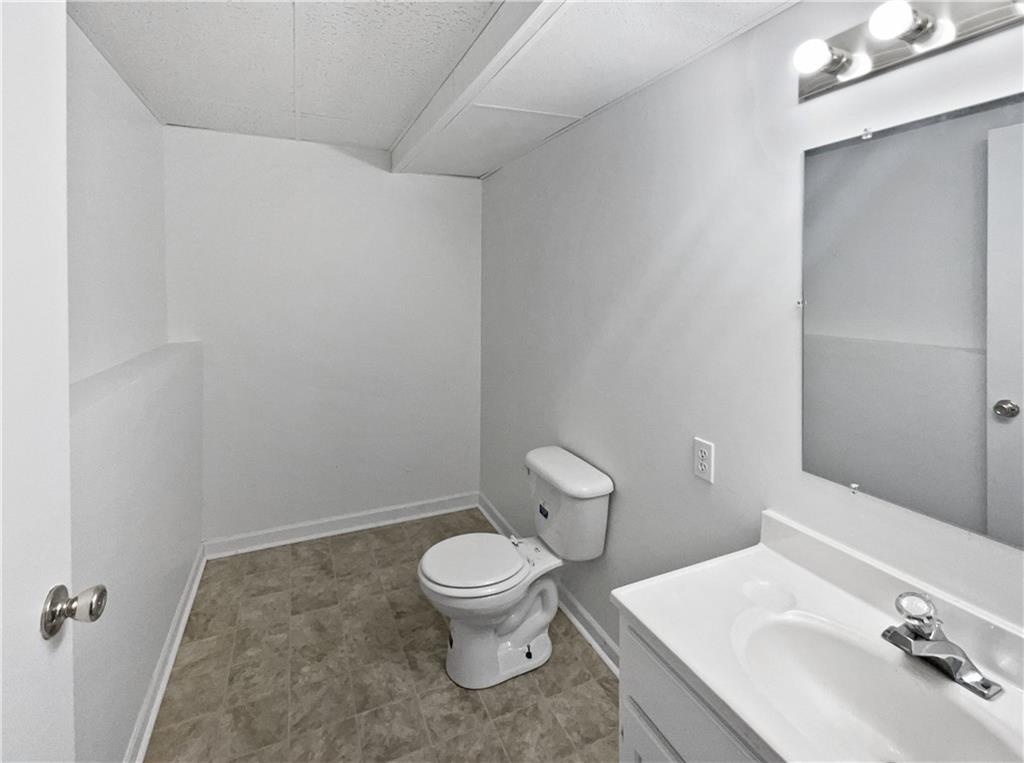 Homes for Sale in Kansas City, MO 64152 | 8700 NW 81st Terrace