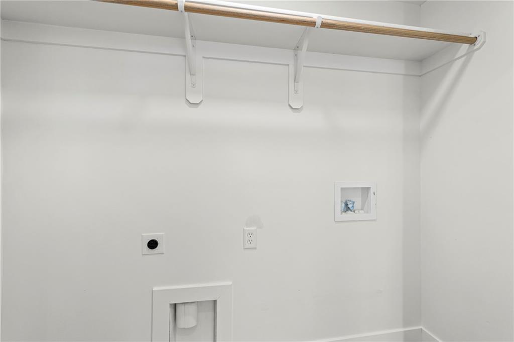 Homes for Sale in Kansas City, MO 64118 | 16 NW 82nd Street