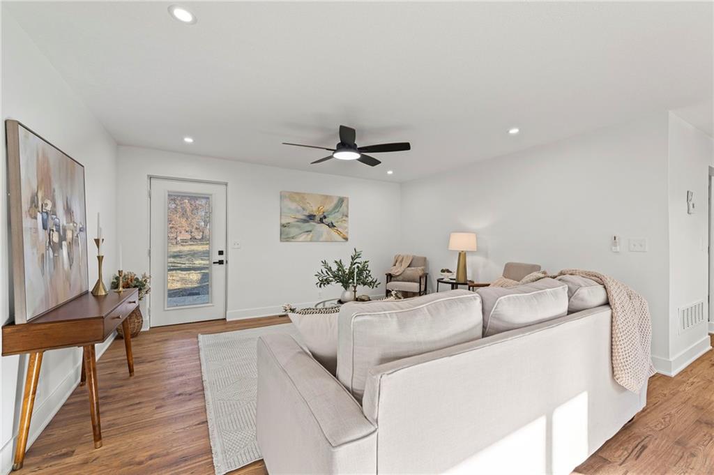 Homes for Sale in Kansas City, MO 64118 | 16 NW 82nd Street