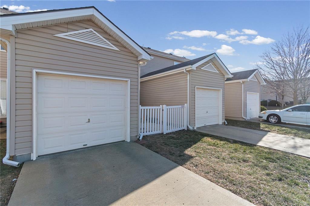 Homes for Sale in Kansas City, MO 64119 | 8154 N Oakley Avenue