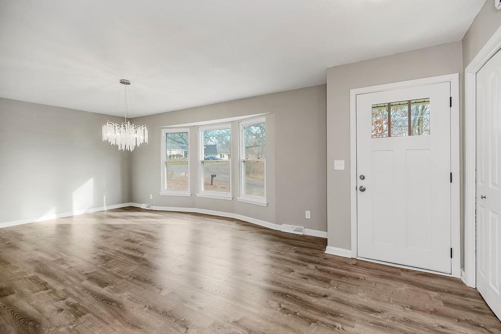 Homes for Sale in Kansas City, MO 64118 | 6912 N Madison Avenue