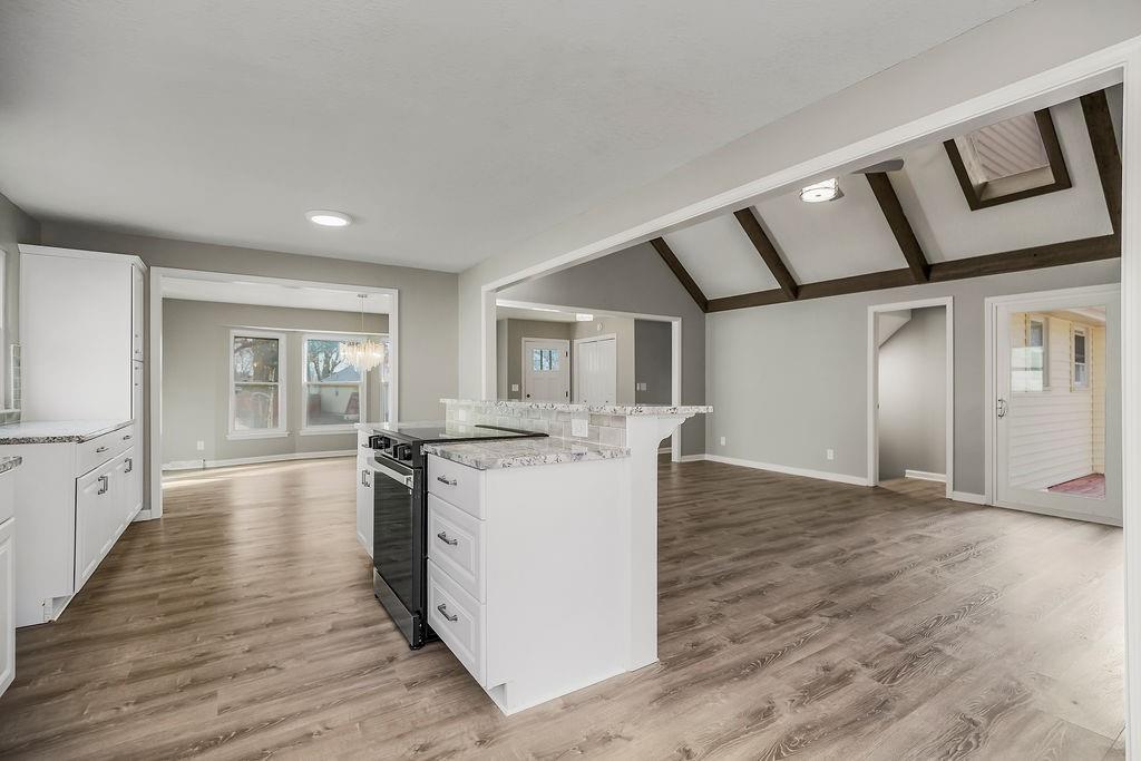 Homes for Sale in Kansas City, MO 64118 | 6912 N Madison Avenue