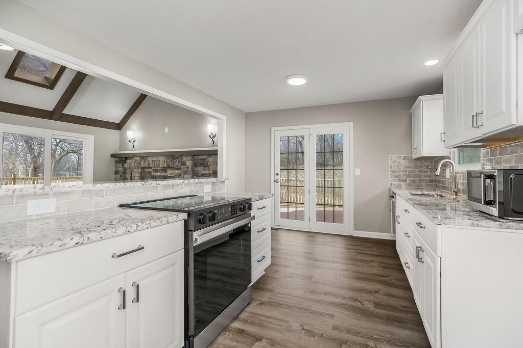 Homes for Sale in Kansas City, MO 64118 | 6912 N Madison Avenue