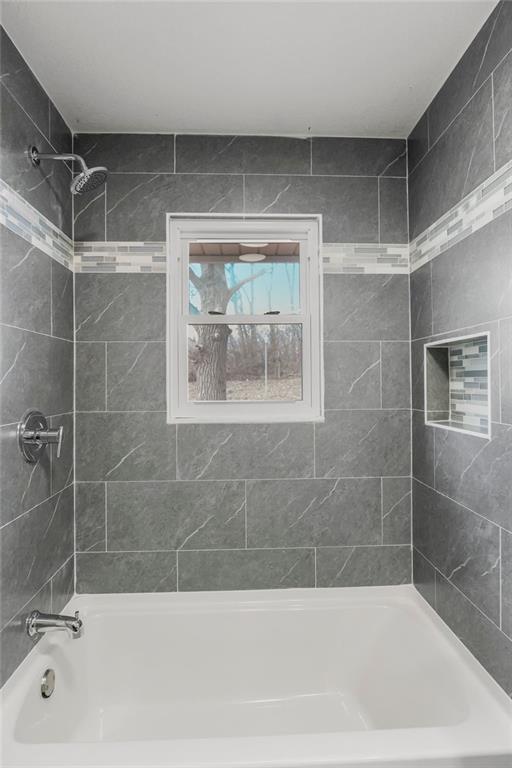 Homes for Sale in Kansas City, MO 64118 | 6912 N Madison Avenue