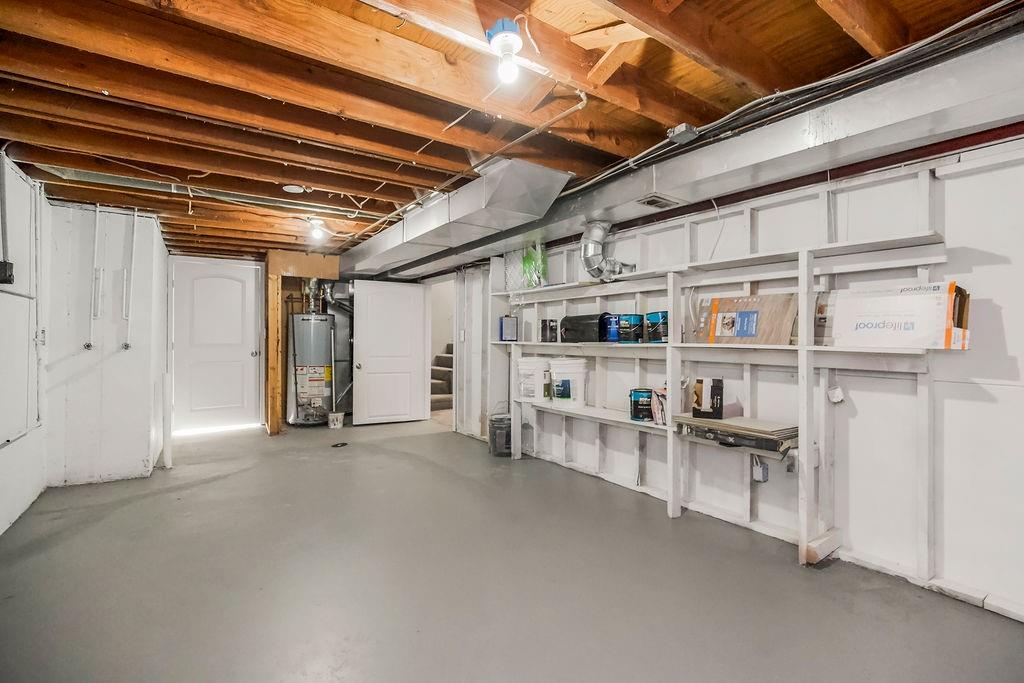 Homes for Sale in Kansas City, MO 64118 | 6912 N Madison Avenue