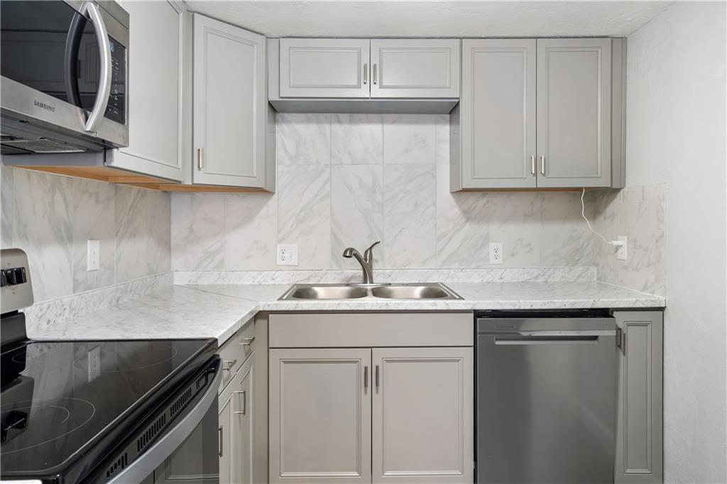 Homes for Sale in Kansas City, MO 64119 | 6929 NE 53rd Street