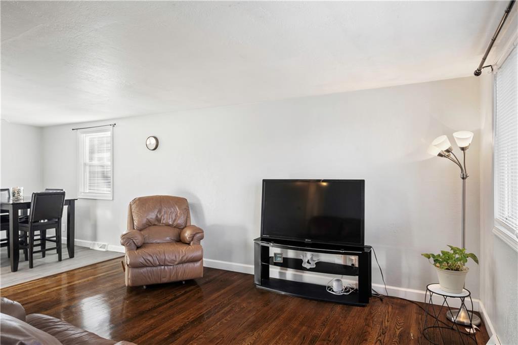 Homes for Sale in Kansas City, MO 64119 | 6929 NE 53rd Street