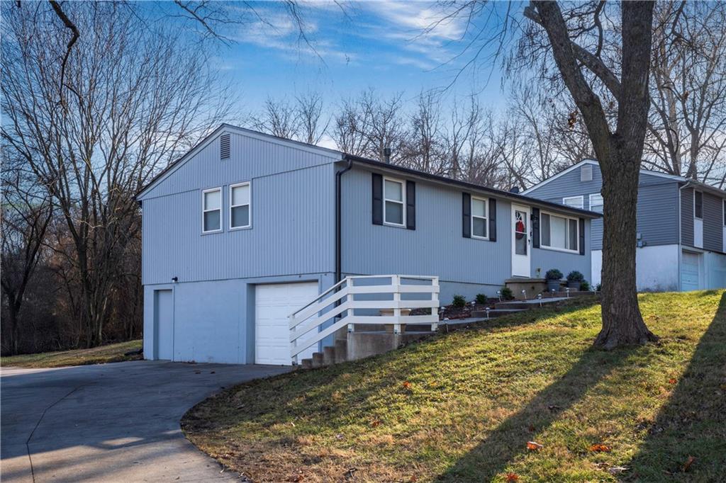 Homes for Sale in Kansas City, MO 64119 | 6929 NE 53rd Street