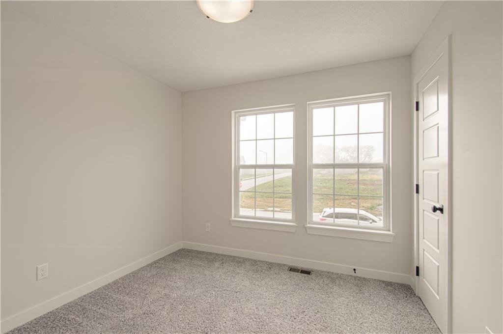 Homes for Sale in Kansas City, MO 64156 | 6009 NE 118th Street