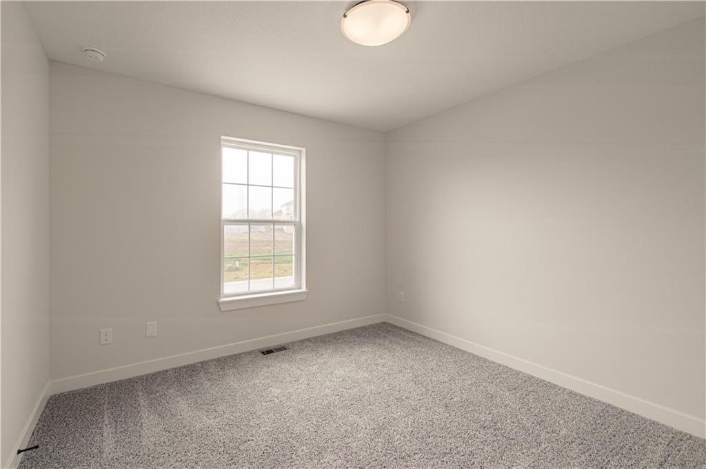 Homes for Sale in Kansas City, MO 64156 | 6009 NE 118th Street