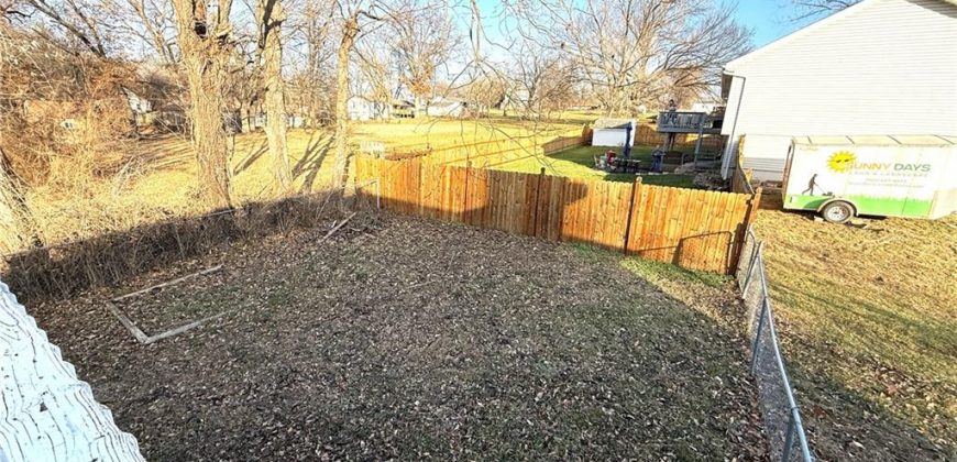 Homes for Sale in Pleasant Valley, MO 64068 | 7904  Little Lane