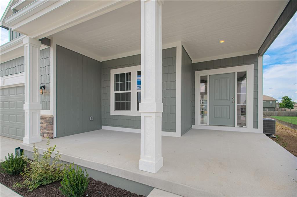 Homes for Sale in Kansas City, MO 64156 | 6000 NE 118th Street