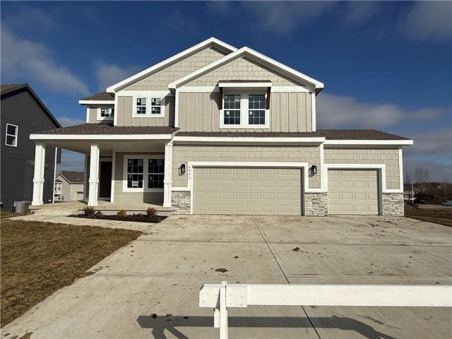 Homes for Sale in Kansas City, MO 64156 | 6000 NE 118th Street