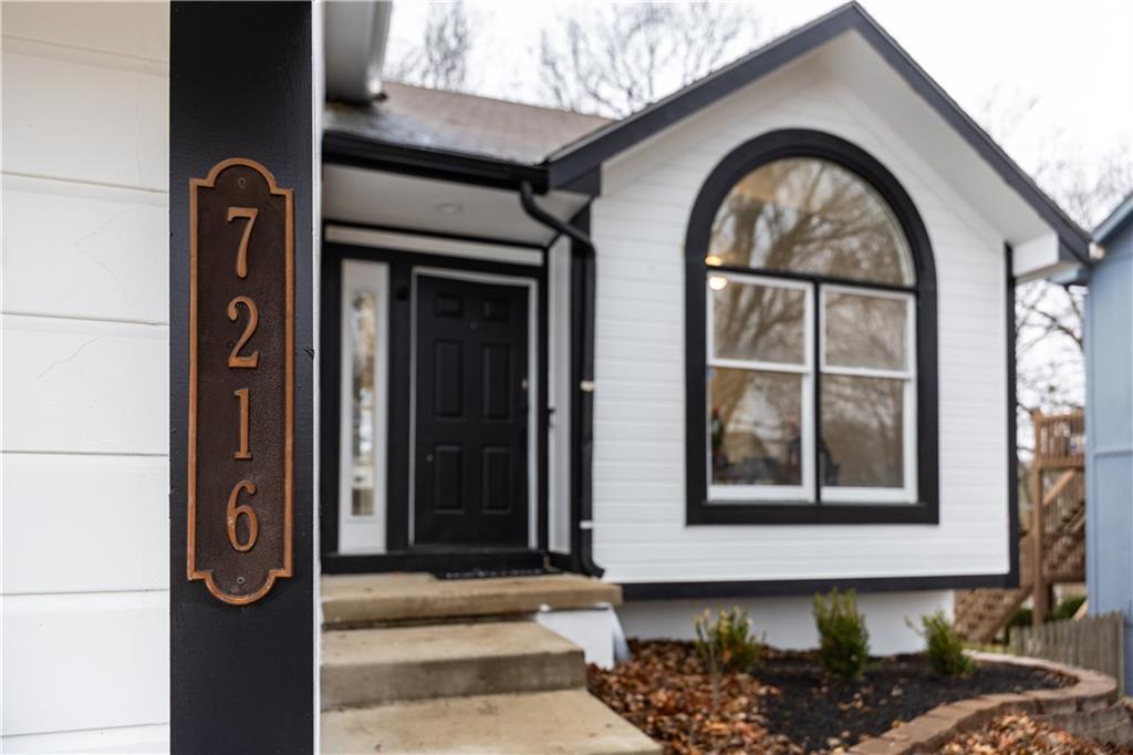 Homes for Sale in Kansas City, MO 64118 | 7216 N Hickory Street