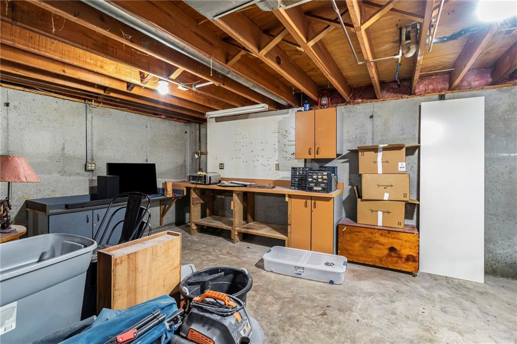 Homes for Sale in Holt, MO 64048 | 17102  Barr Avenue