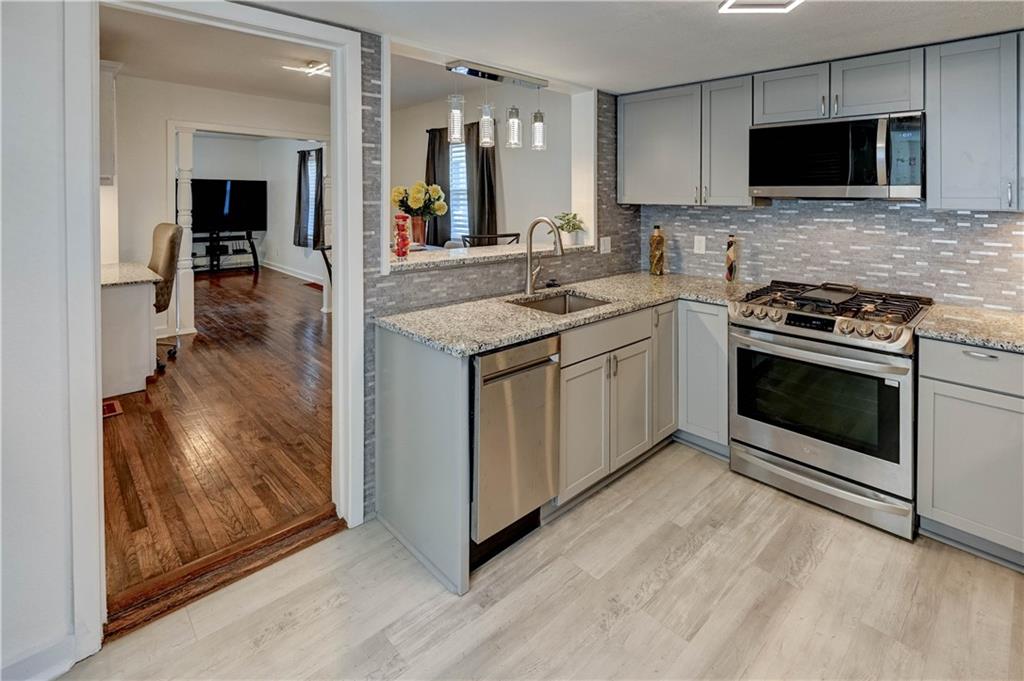 Homes for Sale in North Kansas City, MO 64116 | 1232 E 24th Avenue