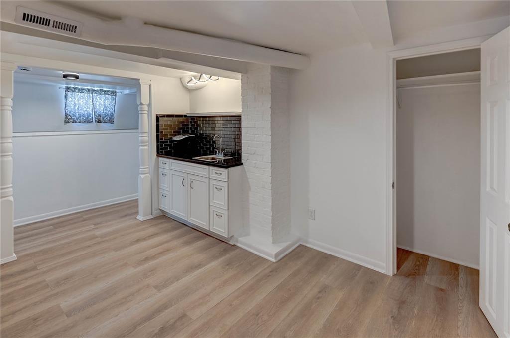 Homes for Sale in North Kansas City, MO 64116 | 1232 E 24th Avenue