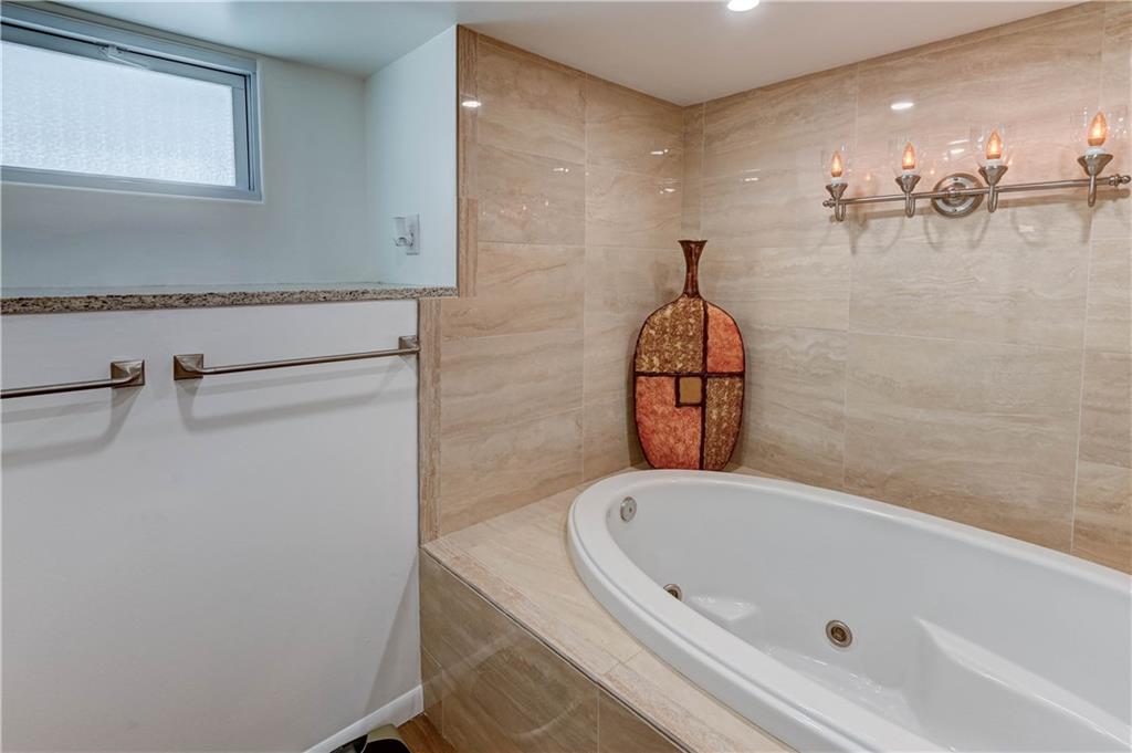 Homes for Sale in North Kansas City, MO 64116 | 1232 E 24th Avenue