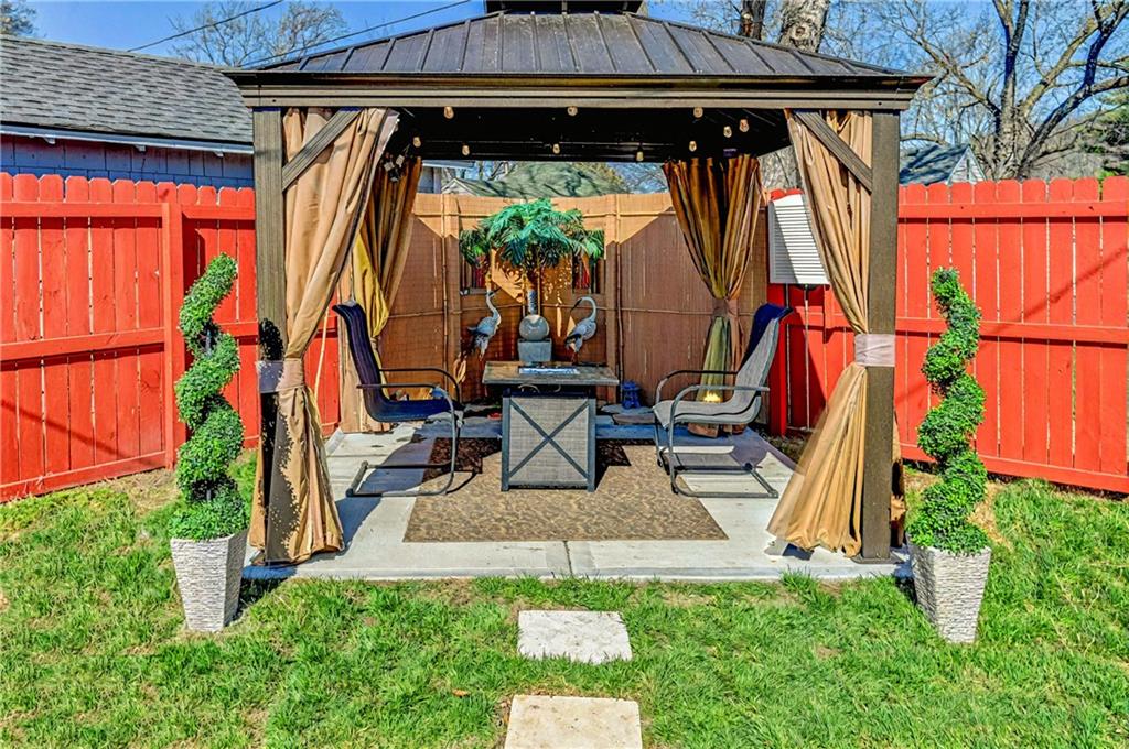 Homes for Sale in North Kansas City, MO 64116 | 1232 E 24th Avenue