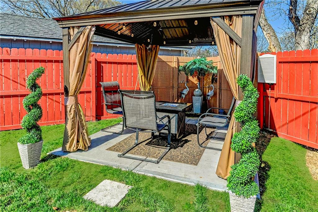 Homes for Sale in North Kansas City, MO 64116 | 1232 E 24th Avenue