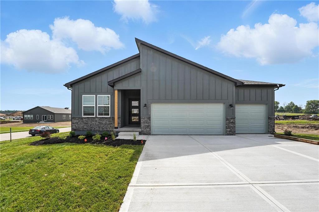 Homes for Sale in Kansas City, MO 64155 | 10523 N Jarboe Street