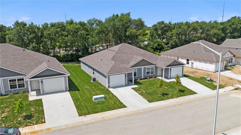 Homes for Sale in Kansas City, MO 64154 | 9308 N Lenox Street