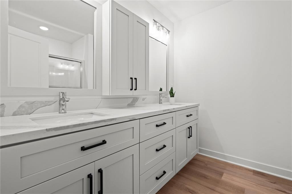 Homes for Sale in Kansas City, MO 64154 | 9308 N Lenox Street