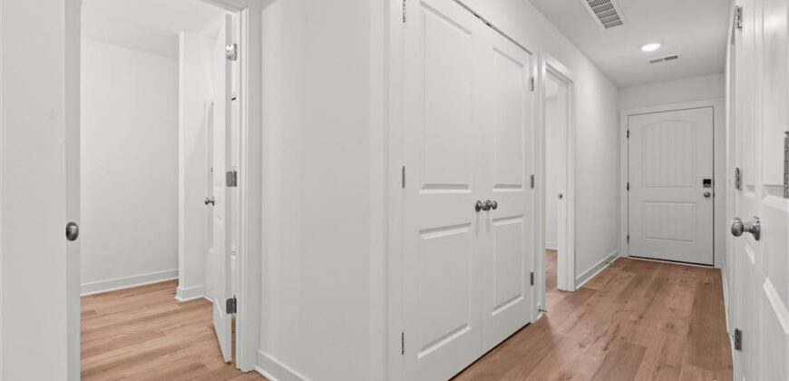 Homes for Sale in Kansas City, MO 64154 | 9308 N Lenox Street