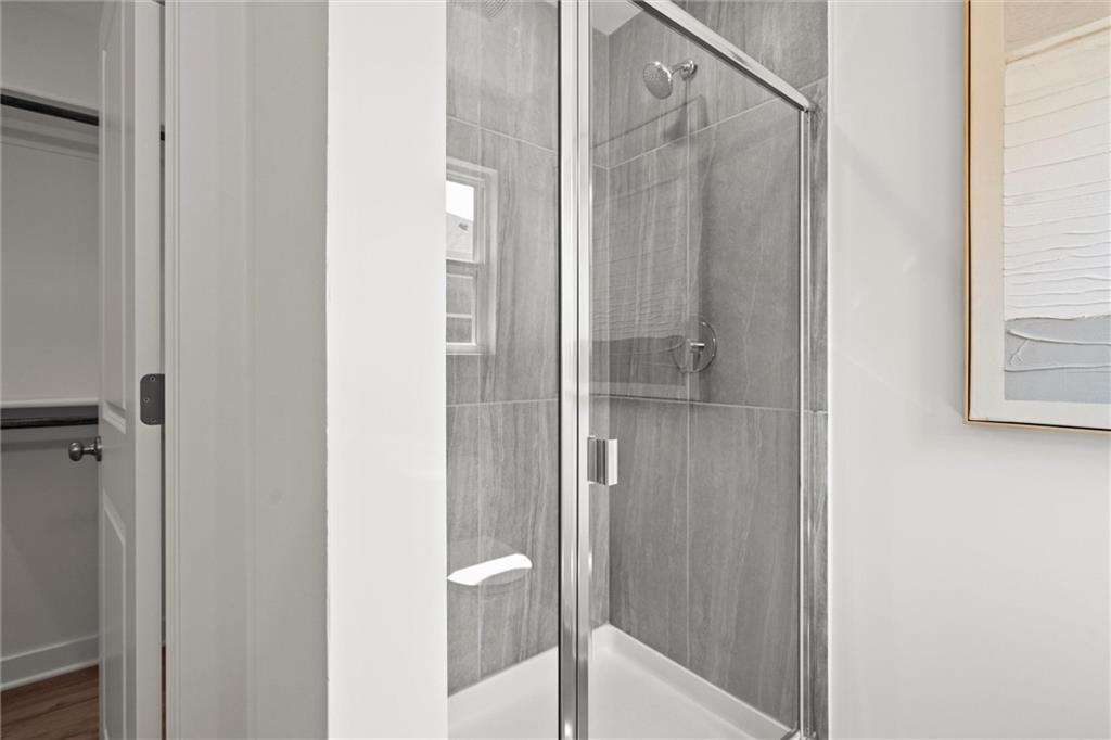 Homes for Sale in Kansas City, MO 64154 | 9308 N Lenox Street