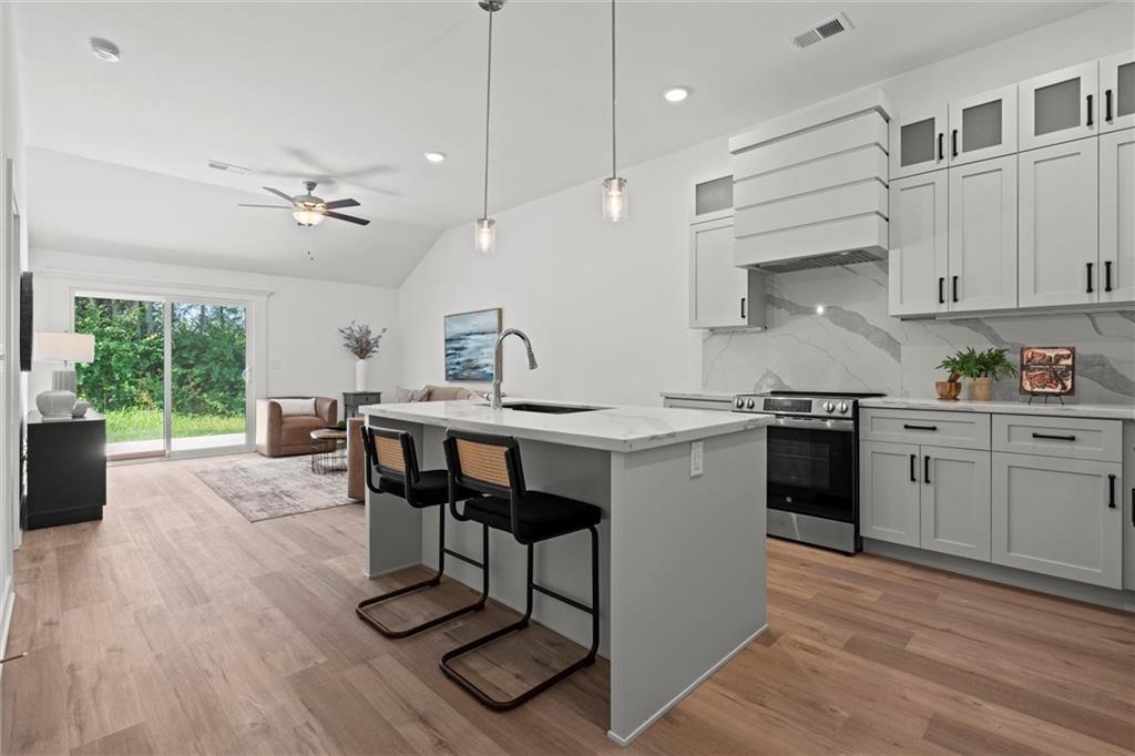 Homes for Sale in Kansas City, MO 64154 | 9308 N Lenox Street