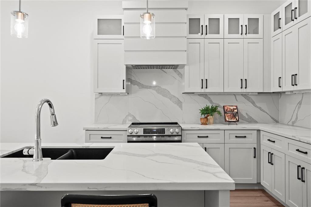 Homes for Sale in Kansas City, MO 64154 | 9308 N Lenox Street