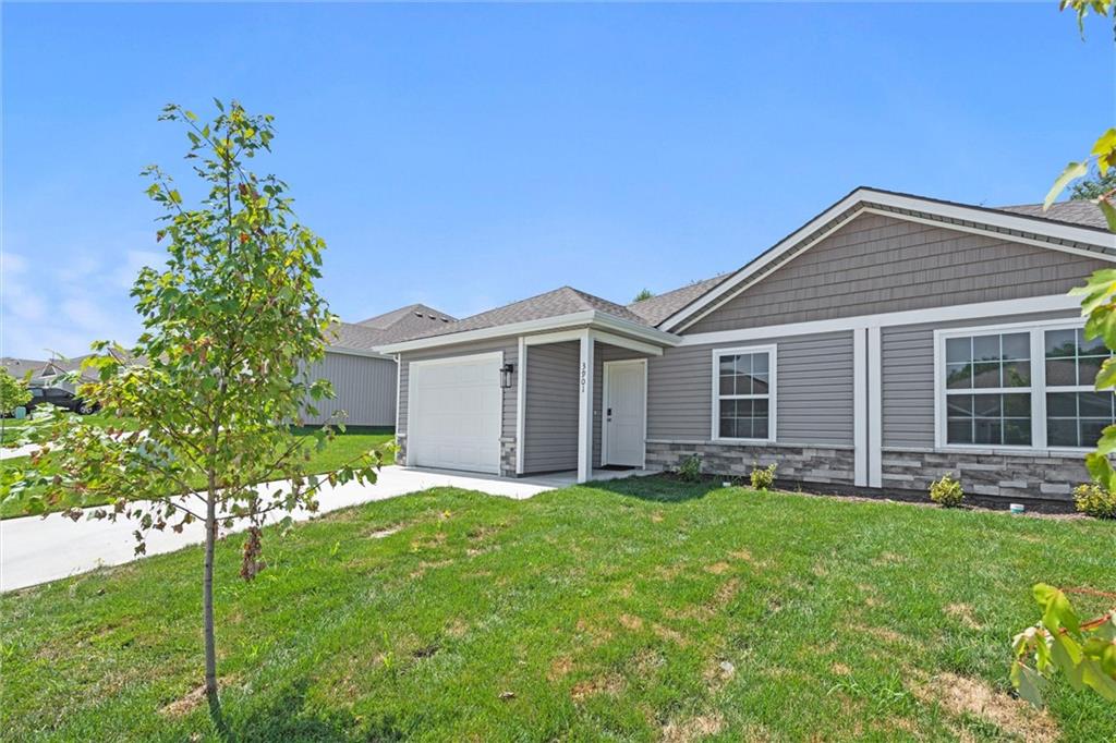 Homes for Sale in Kansas City, MO 64154 | 9308 N Lenox Street